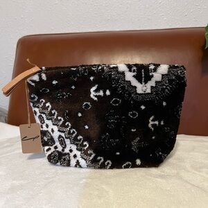 Lalla Marrakech Petit Walakin Carpet Clutch Brown